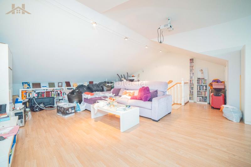 Foto dab74a40-a2ae-41f2-a9ca-7236ed8eb5b6. Maison jumelée avec chauffage parking piscine dans Restón I-Restón II Valdemoro