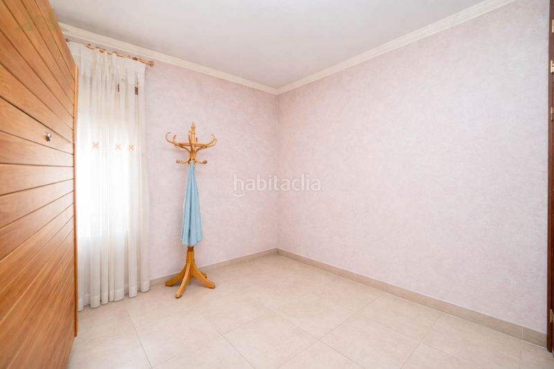 Foto f2279fb0-f17a-40e0-acff-afe11c76c3fe. Casa adossada a Estación Valdemoro