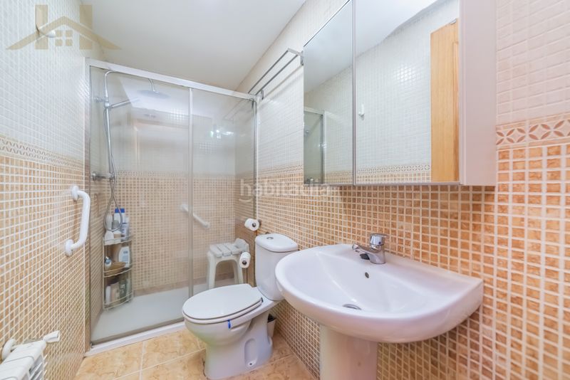 Foto 116d8389-23c5-40de-9633-be418311d5a9. Pis amb calefacció aparcament piscina a Centro Valdemoro