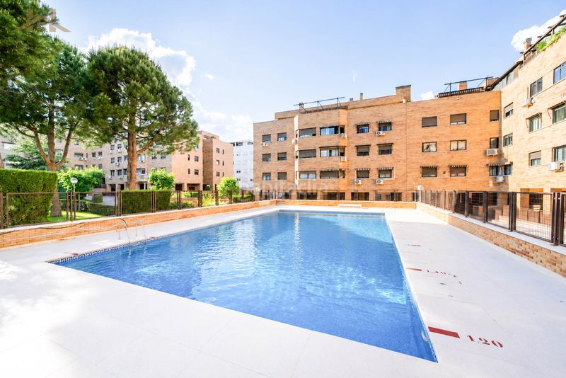 Foto bd1de9ef-ad66-49a0-b1cb-b06b0ce15153. Pis amb calefacció aparcament piscina a Hospital Valdemoro