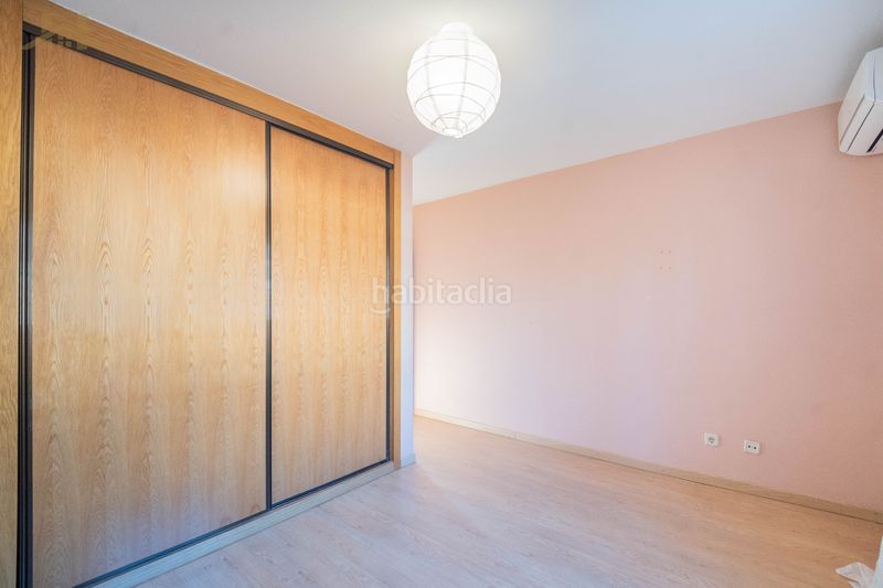 Foto 9220e928-42a9-4d3a-a111-614b6faf37fb. Casa adossada amb aparcament piscina a Restón I-Restón II Valdemoro