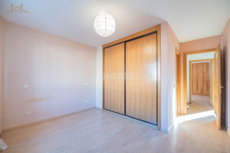 Foto c5e0b09d-fc4f-4b7b-b701-2bae5d872aaf. Casa adossada amb aparcament piscina a Restón I-Restón II Valdemoro