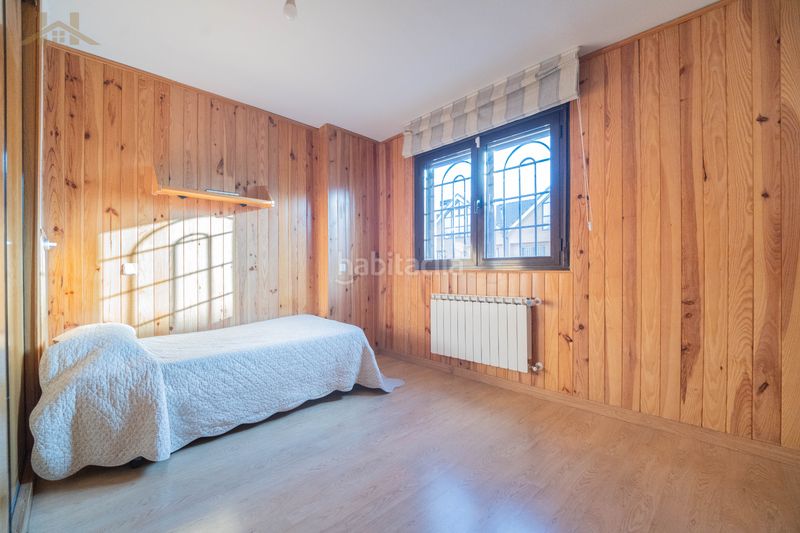 Foto e26cbd0c-45ca-4358-9f4f-726ffb562d6f. Casa adossada amb aparcament piscina a Restón I-Restón II Valdemoro