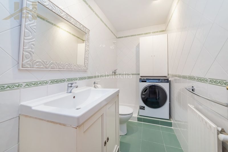 Foto 4beaa84d-123d-4529-9098-1a32751fbde1. Casa adossada amb calefacció aparcament piscina a Valdemoro