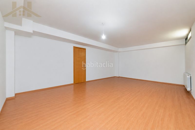 Foto 5b2eed0b-0cf5-477b-aeab-ef3bc990e586. Casa adossada amb aparcament piscina a Restón I-Restón II Valdemoro