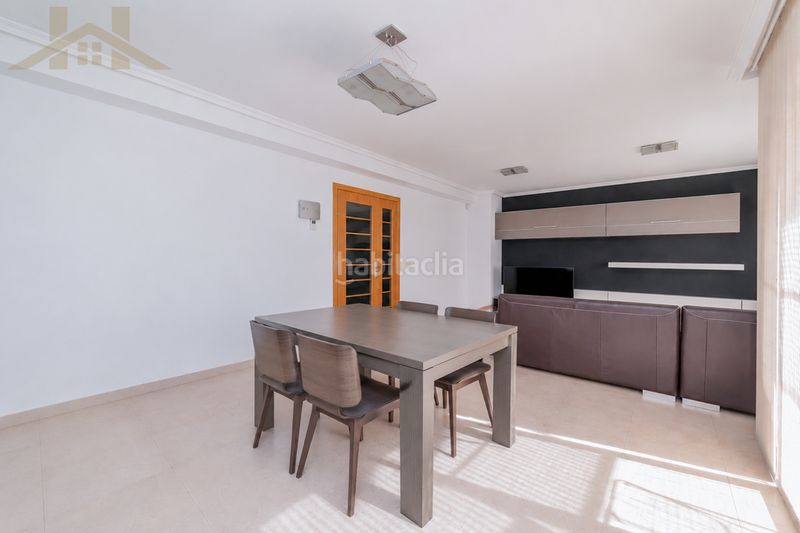 Foto d20cfe82-a943-4d6b-85a2-5c9e3ed386c5. Casa adossada amb aparcament piscina a Restón I-Restón II Valdemoro