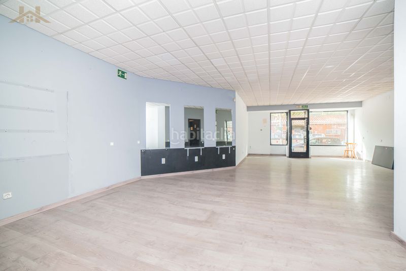 Foto 6bbee01f-9a44-4c21-bd8c-6790f5dd5999. Location local commercial dans Guardia Civil-Zona Industrial Valdemoro