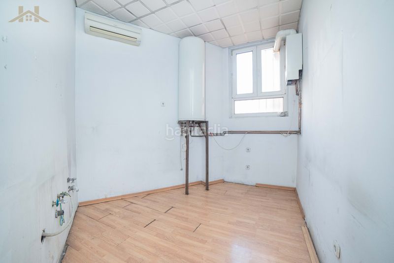 Foto a25dcb1b-e2d3-4794-9d42-d4e4ddcba49e. Location local commercial dans Guardia Civil-Zona Industrial Valdemoro