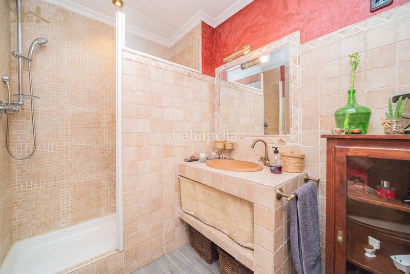 Foto 585734ee-79e6-4524-a374-1356a410d7ce. Casa aparellada amb xemeneia calefacció aparcament piscina a Valdemoro