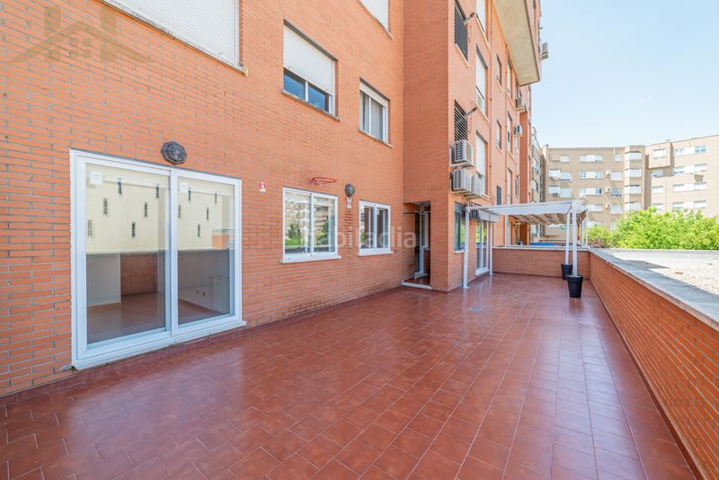 Foto f5f020ef-ece7-4599-9436-d3f3ce13a4e9. Pis amb calefacció aparcament piscina a Hospital Valdemoro