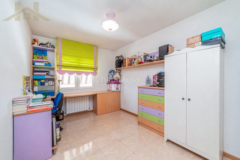 Foto d3ceb126-33a0-46a0-bc16-35a7f83292ee. Casa adossada amb calefacció a Altos del Olivar-El Caracol Valdemoro