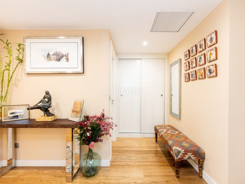 Foto 61437169-19ff-4efe-baee-5c5eb39dcb80. Pis amb aparcament piscina a Montecarmelo Madrid