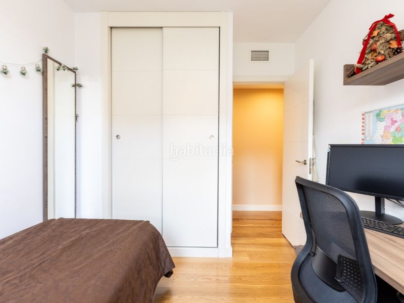 Foto b8351df4-b6d0-4660-b0c5-e686656423dd. Pis amb aparcament piscina a Montecarmelo Madrid