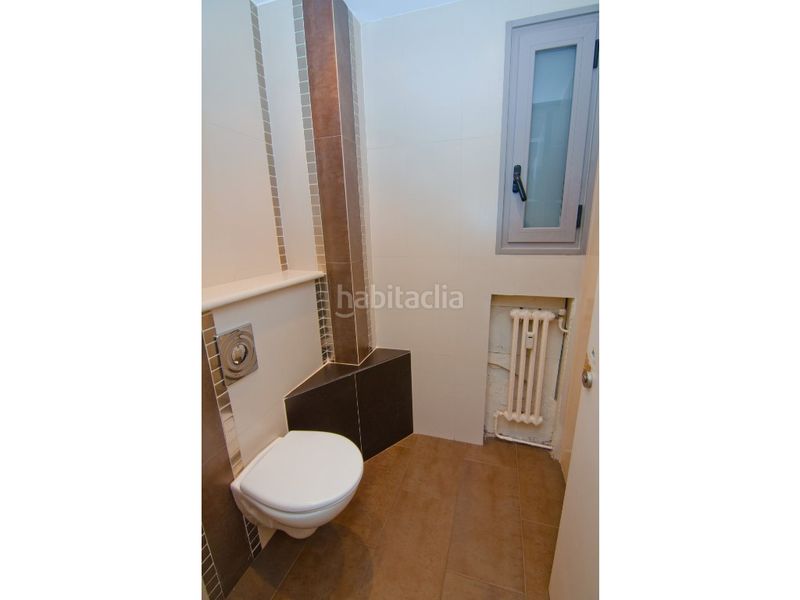 Foto e23357df-c788-489a-8096-2d2f759a1105. Apartament a Gran Via Logroño