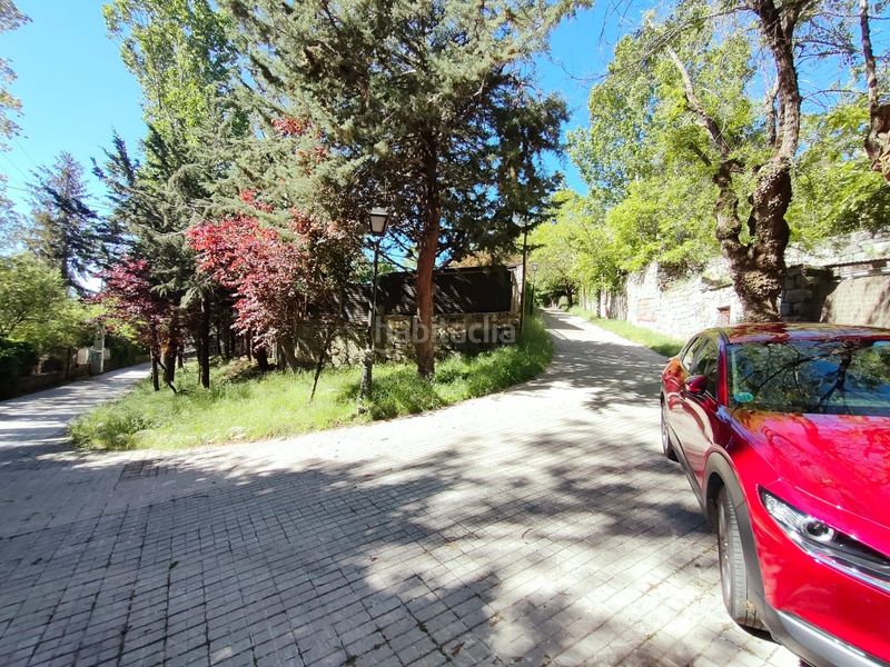 Foto 520c069a-0f30-4259-a8fc-cd7fd1fecee0. Terreny residencial a Navacerrada