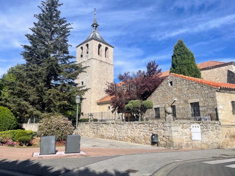 Foto c68619e6-1b49-425b-9924-99b5cd6ecb56. Location duplex avec parking dans Casa Amarilla Galapagar
