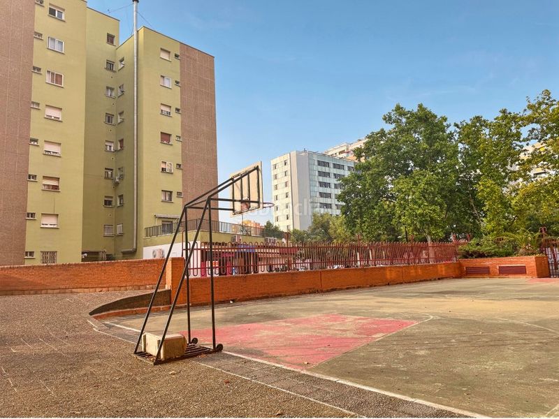 Foto e8816465-909c-429f-a01f-58c5e66d8112. Pis amb aparcament a La Bozada - Parque Delicias Zaragoza