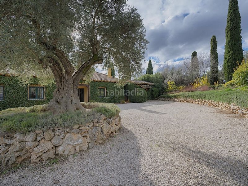 Foto e864fe83-5078-41c8-befd-611d8b848ead. Casa amb aparcament piscina a Chinchón