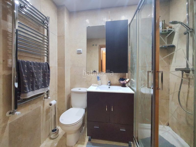 Foto a3f1535e-fc37-42d6-a5ef-3444621a75e8. Casa adossada amb aparcament piscina a El Olivar-La Magdalena Colmenar Viejo