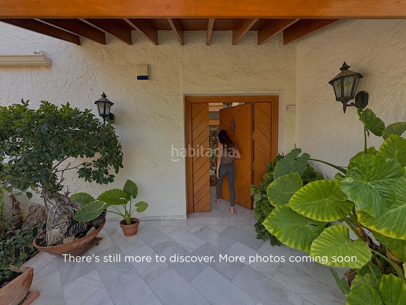 Foto dcf7b04b-1023-4e58-bb5f-11c201369d4d. Casa amb aparcament piscina a La Alquería Benahavís