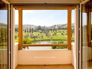 Casa  Calle los lagos. Villa junto al del golf y con vistas al horizonte, nueva atalaya
