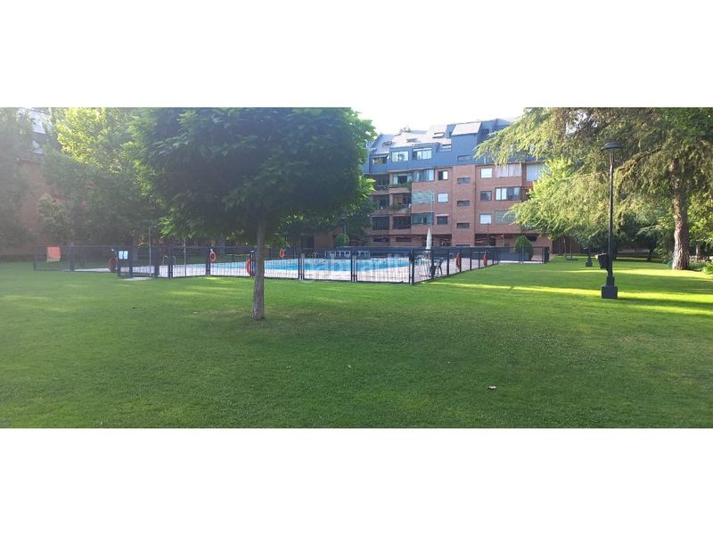 Foto 7ff4a0d8-669e-4152-8c80-f2bf87a5009c. Pis amb calefacció aparcament piscina a El Caño-Maracaibo Rozas de Madrid (Las)