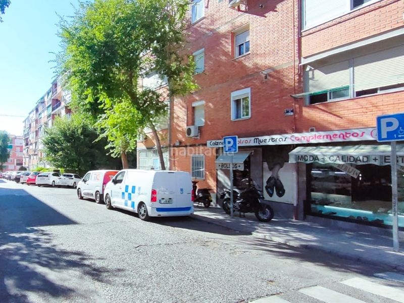 Foto edf7639d-a158-437e-8219-854c7c2baae3. Pis a Aluche Madrid