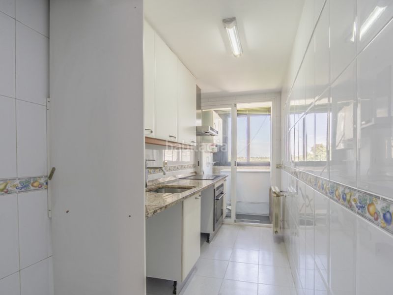 Foto 0981cdac-67be-4fcd-9490-2bed2746647f. Rent flat in Aravaca Madrid