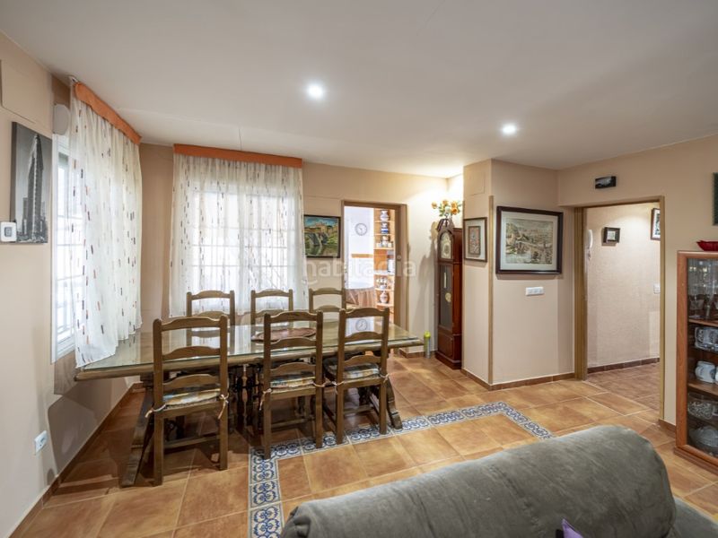 Foto 7a9fb8a2-b65a-4ee5-8bc9-6ab6e63750e1. Casa a Escalona