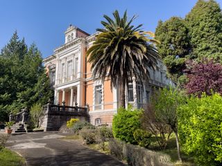 Casa  Calle eulogio diaz miranda. Palacete velázquez , el capitolio villa indiana emblemática de l