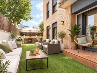 Flat  Calle mercedes formica. Bonito bajo en el montecillo con gran jardin