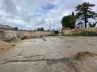 Terreny residencial  N/a. Fantástico terreno a la entrada de dosbarrios