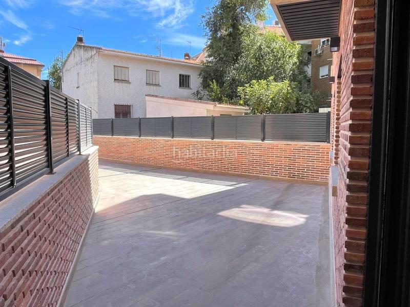 Foto adc8b559-89f9-46b8-bb0f-1902a429d210. Rent ground floor with parking in Casa Amarilla Galapagar