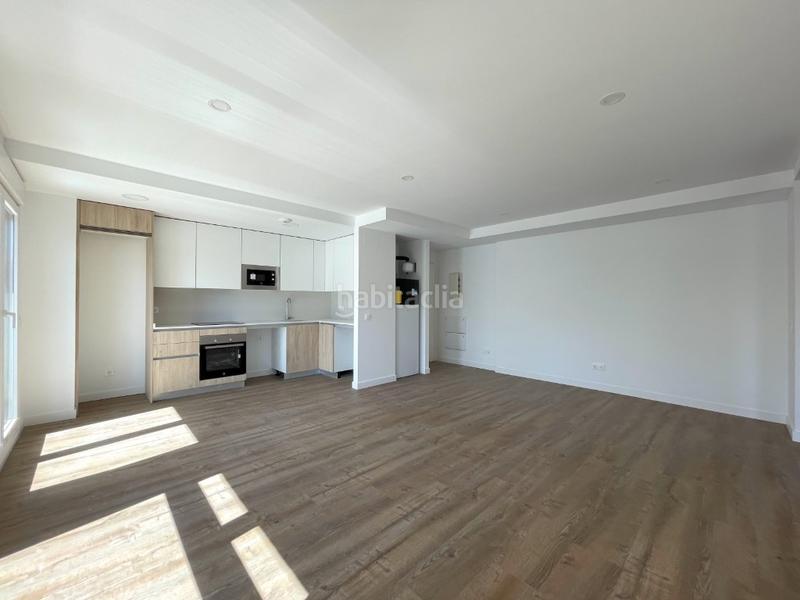 Foto b0ce673a-0311-4e60-86b6-b55015567ade. Location appartement avec parking dans Casa Amarilla Galapagar