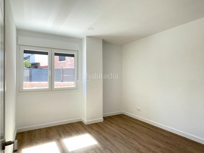 Foto 8d8145d4-2de6-4efe-b593-72fc991609db. Alquiler planta baja piso 3h 2 b patio garaje a estrenar en Galapagar