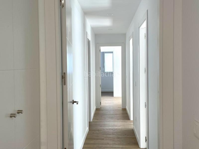 Foto 8abe36af-8554-49f8-93a6-150b4accd1e1. Rent ground floor with parking in Casa Amarilla Galapagar