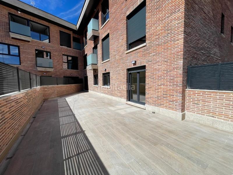 Foto 8eed7e81-481c-4cb6-83a3-e410e481fbb9. Rent ground floor with parking in Casa Amarilla Galapagar