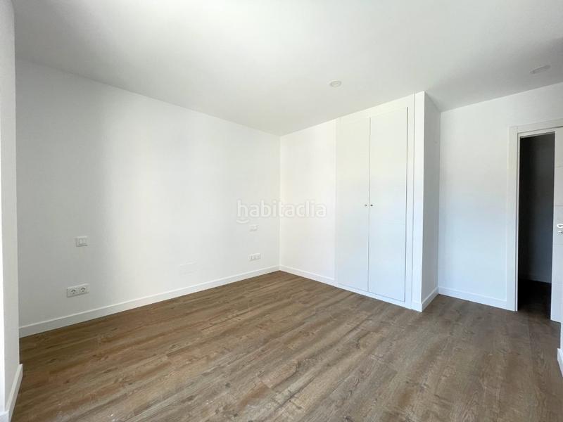 Foto dfef1792-0e8a-4b86-883e-00cc6de74302. Rent flat with parking in Casa Amarilla Galapagar