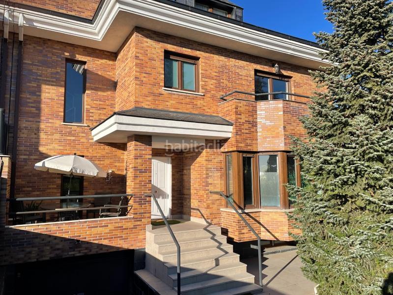 Foto 8bcdc964-5621-40c7-8ba2-137629ffff5a. Casa bifamiliare con parcheggio piscina in Las Matas-Peñascales Rozas de Madrid (Las)