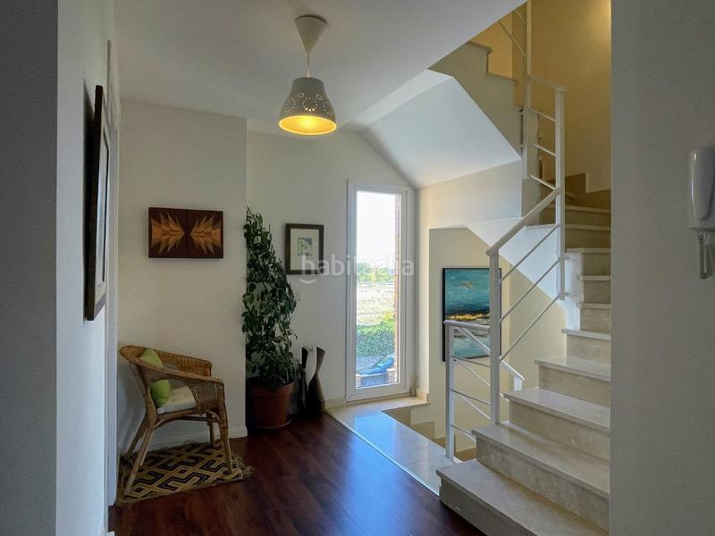 Foto a84a7794-b035-4bb8-bcbc-09c0bae9b522. Casa bifamiliare con parcheggio piscina in Las Matas-Peñascales Rozas de Madrid (Las)