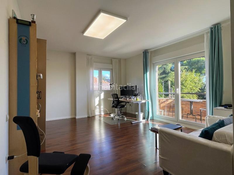 Foto cdc82e22-6a45-49f5-a9bc-fafd67109d74. Casa bifamiliare con parcheggio piscina in Las Matas-Peñascales Rozas de Madrid (Las)