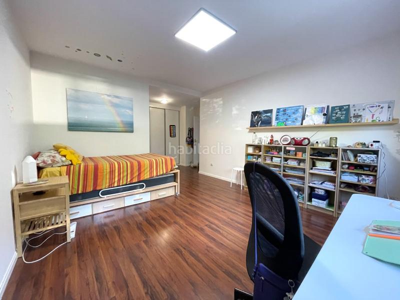 Foto f04e9ab1-b4df-4edb-812b-00c516d0388e. Casa bifamiliare con parcheggio piscina in Las Matas-Peñascales Rozas de Madrid (Las)