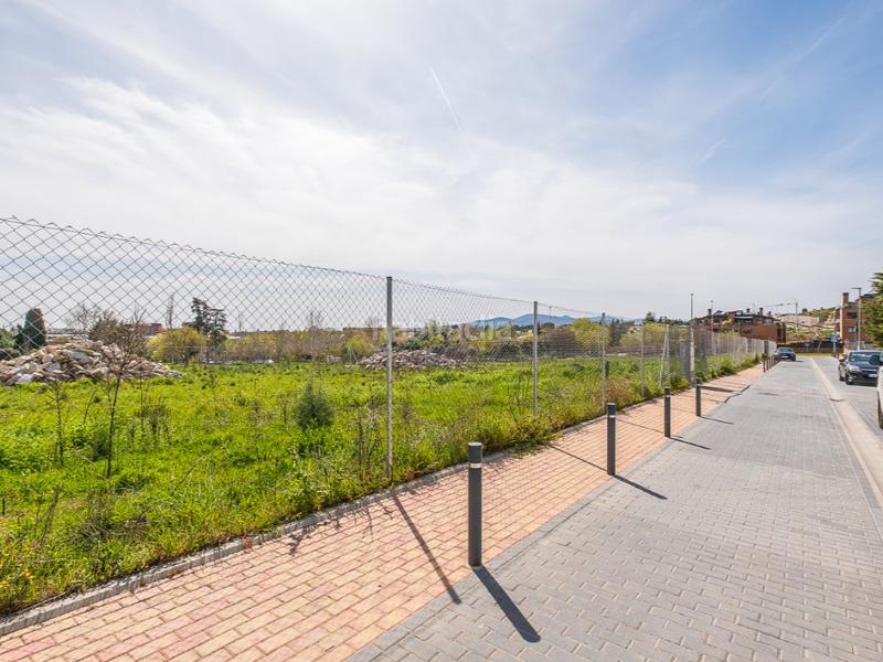 Foto cb34737f-b4d0-47a3-bb9e-76e6bfef33e4. Terreny residencial a Las Vegas-El Pozanco-Adelfillas Colmenar Viejo