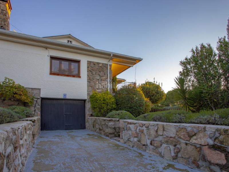 Foto 30ab7402-e30a-4c8d-bdd8-efaf05f6190a. Xalet amb aparcament a Cerro Alarcón Valdemorillo