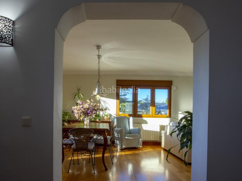 Foto 5a5800d1-e9aa-4a60-ad2b-b26cc2d92e5c. Xalet amb aparcament a Cerro Alarcón Valdemorillo