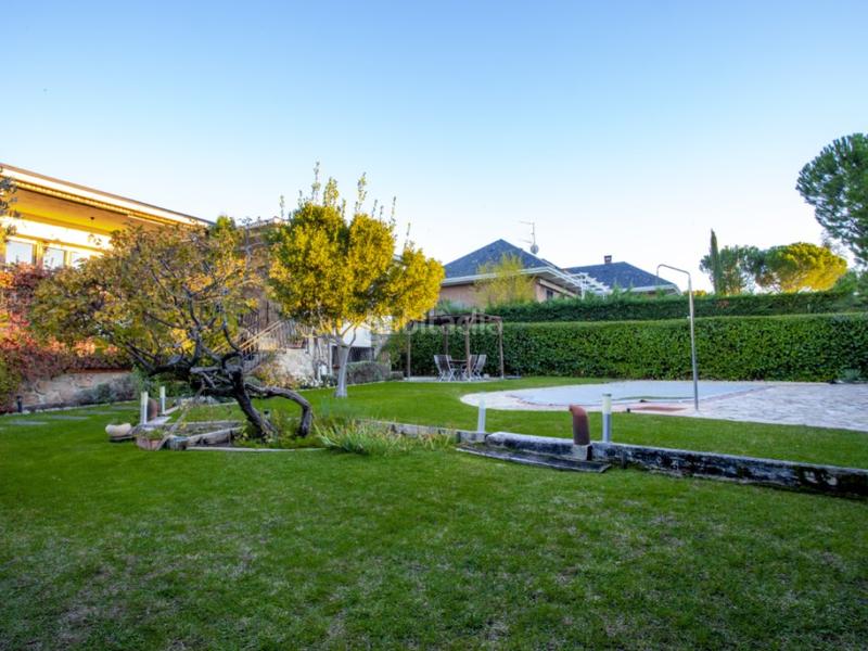 Foto 80e384c0-6610-4424-a3b7-c419bbe02a12. Xalet amb aparcament a Cerro Alarcón Valdemorillo