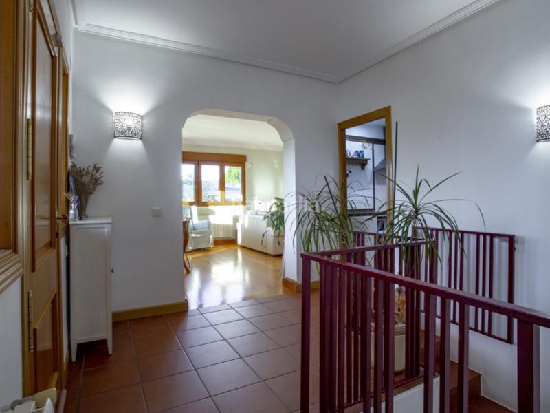 Foto fb0c82ea-8c10-4873-a644-f6a44e0f6ffb. Xalet amb aparcament a Cerro Alarcón Valdemorillo