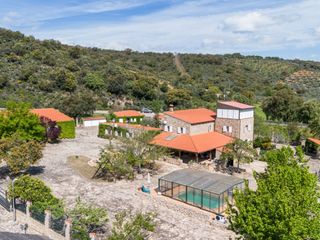 Chalet  Poligono 7 paraje 92 fresnedoso. Una finca rústica excepcional en espinoso del rey, toledo