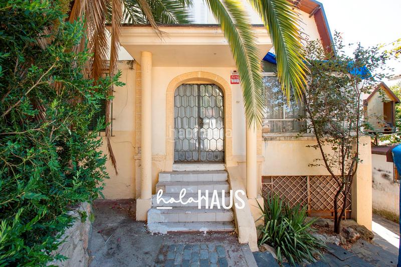 Foto 55f1adb0-baa6-4573-880a-7f478d94ce85. Chalet la esquina dorada de Peñagrande! en Peñagrande Madrid