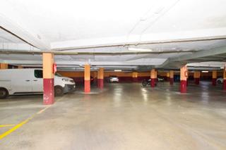 Location Parking voiture  Calle de bravo murillo